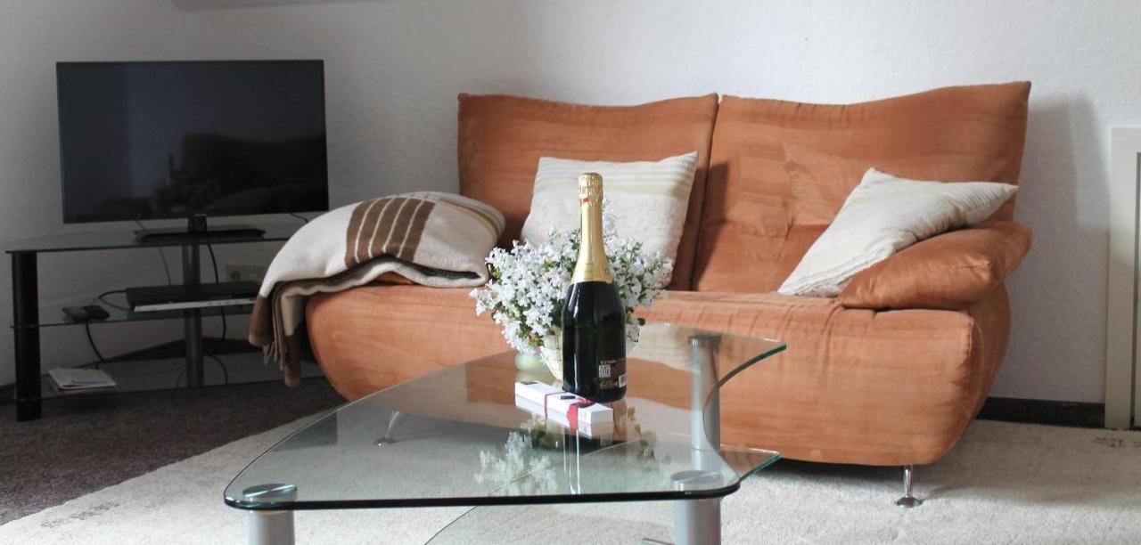 Ferienwohnung bei Familie Kühl Fehmarn Exterior foto